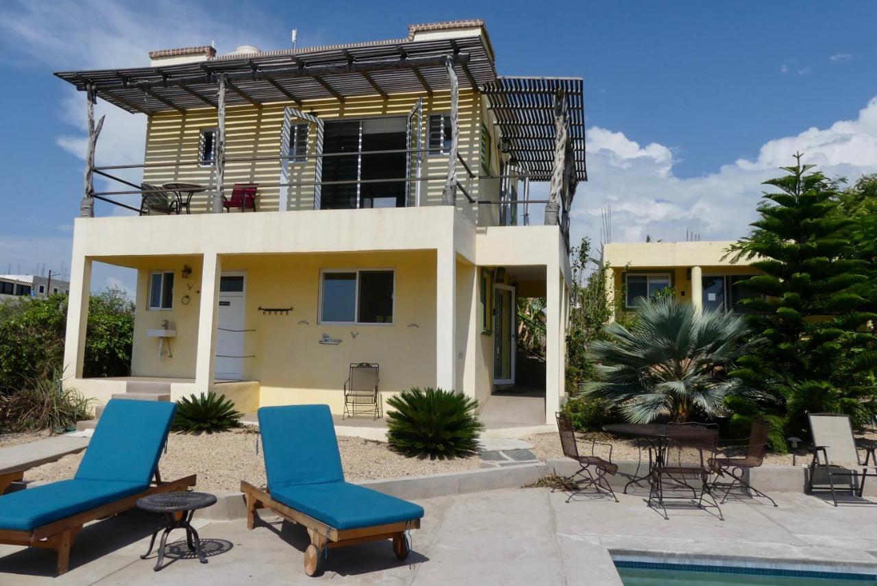 Casa Flores Casitas Todos Santos Eksteriør billede