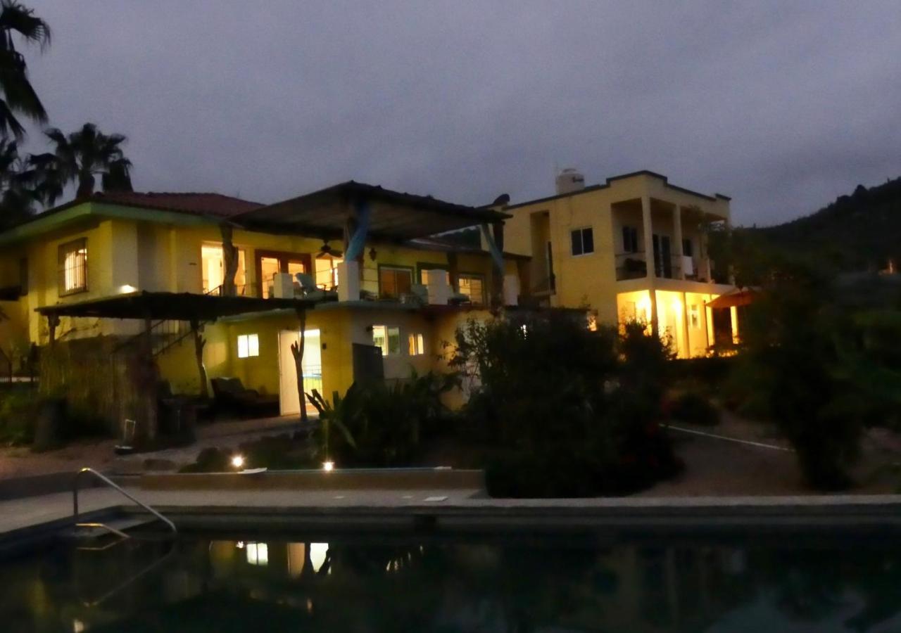 Casa Flores Casitas Todos Santos Eksteriør billede