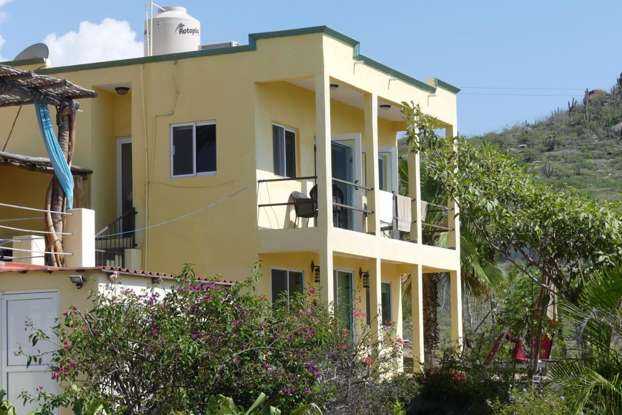 Casa Flores Casitas Todos Santos Eksteriør billede
